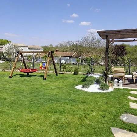 Stare Brajde In Vela Traba - Haus Fuer 6 Personen *