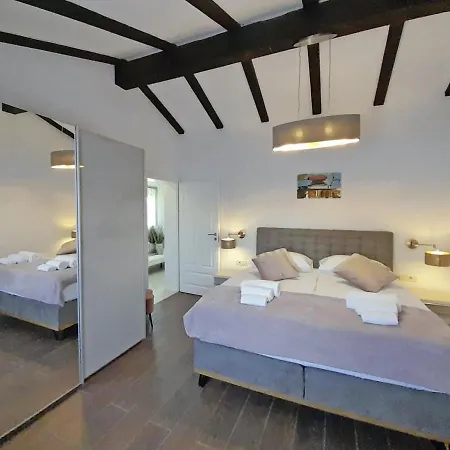 Stare Brajde In Vela Traba - Haus Fuer 6 Personen Villa Pazin