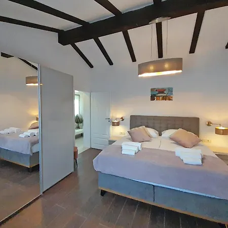 빌라 Stare Brajde In Vela Traba - Haus Fuer 6 Personen *