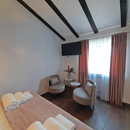 Stare Brajde In Vela Traba - Haus Fuer 6 Personen 빌라