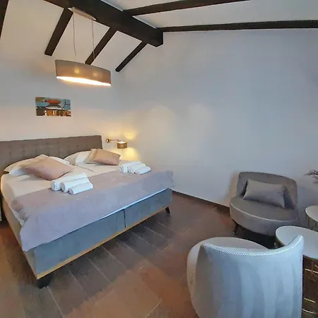 빌라 Stare Brajde In Vela Traba - Haus Fuer 6 Personen
